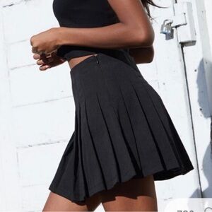 Vintage Court Casuals Black Pleated Mini Skirt Y2K Schoolgirl Academia Sz 8